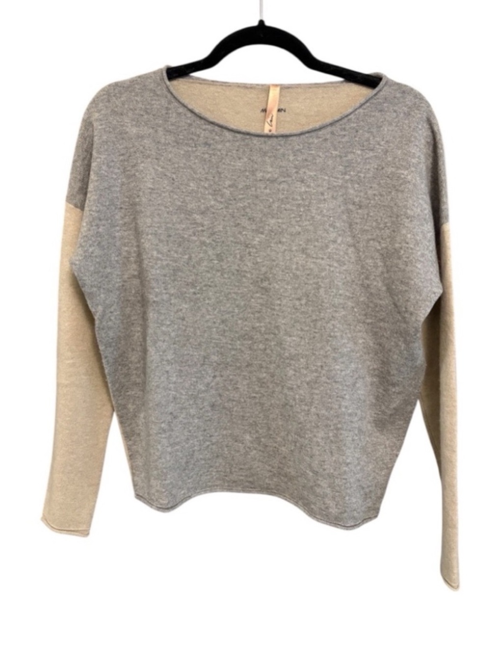 Luxurious Marc Cain 100% Cashmere Sweater US 4